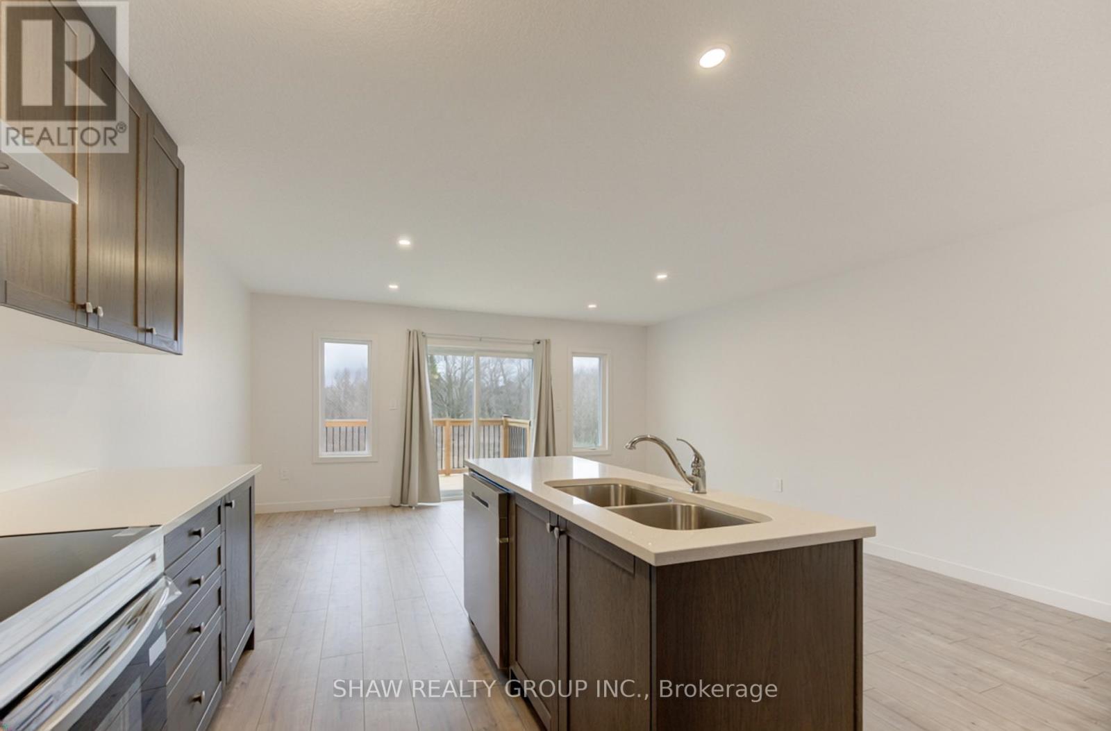 29 Oak Forest Common, Cambridge, Ontario  N1S 0G3 - Photo 24 - X12929506