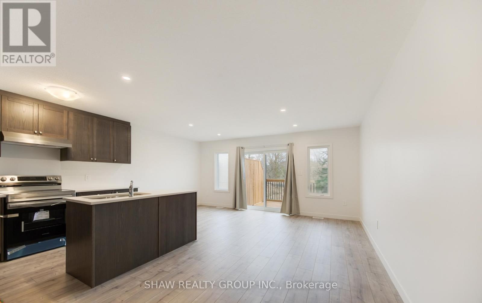 29 Oak Forest Common, Cambridge, Ontario  N1S 0G3 - Photo 25 - X12929506