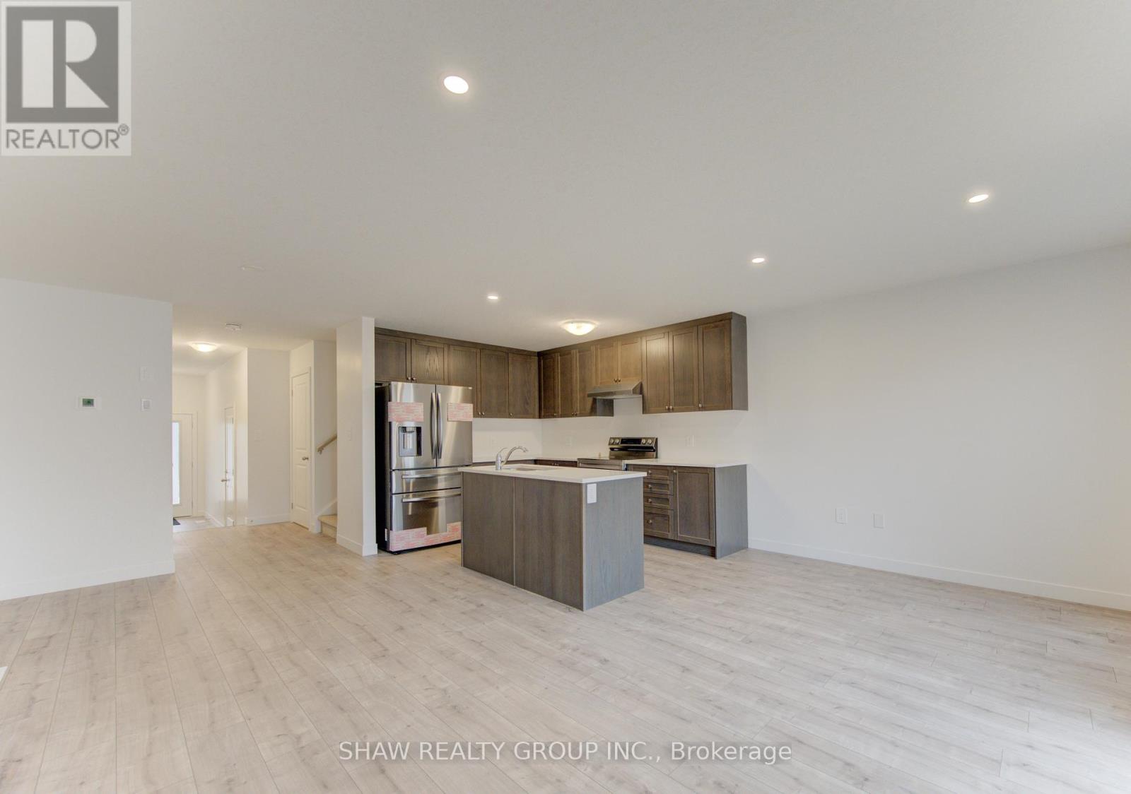 29 Oak Forest Common, Cambridge, Ontario  N1S 0G3 - Photo 9 - X12929506