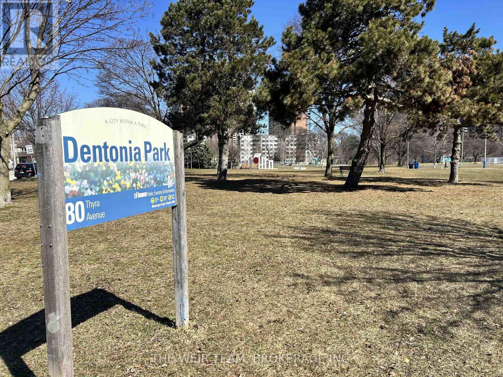 10 Eldon Avenue, Toronto, Ontario  M4C 5G1 - Photo 27 - E12926932