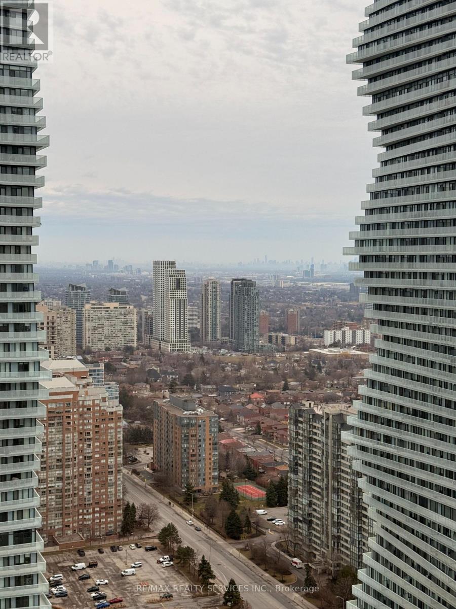 3907 - 448 Burnhamthorpe Road W, Mississauga, Ontario  L5A 3H7 - Photo 19 - W12926856