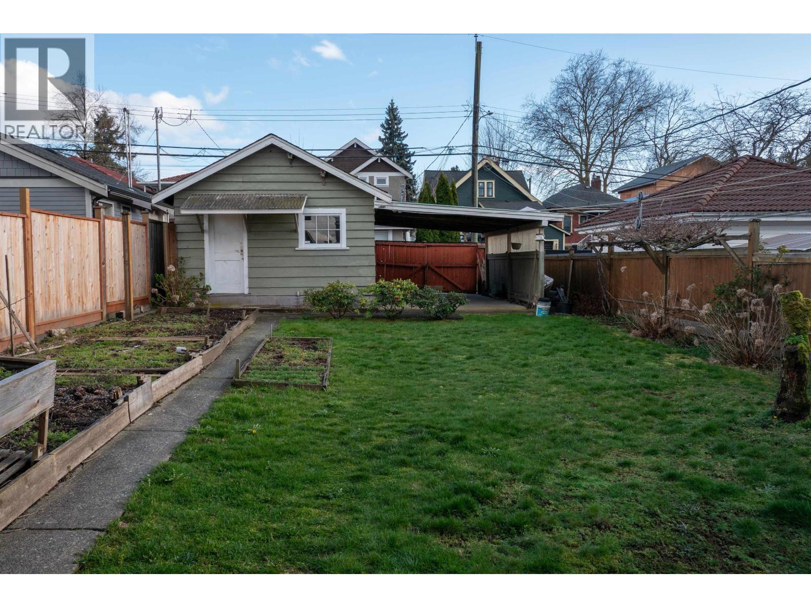 1296 E 27th Avenue, Vancouver, British Columbia  V5V 2L8 - Photo 4 - R3089795