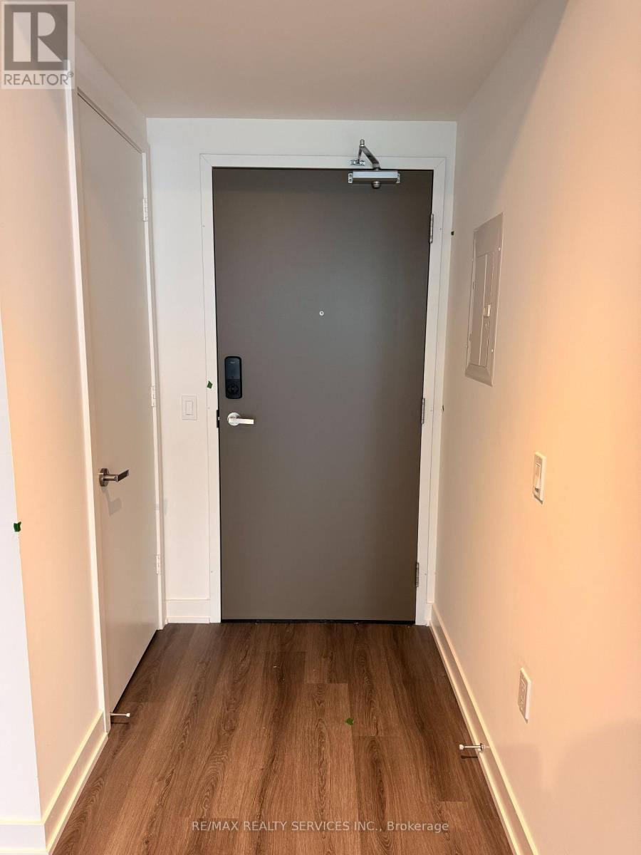 3907 - 448 Burnhamthorpe Road W, Mississauga, Ontario  L5A 3H7 - Photo 4 - W12926856