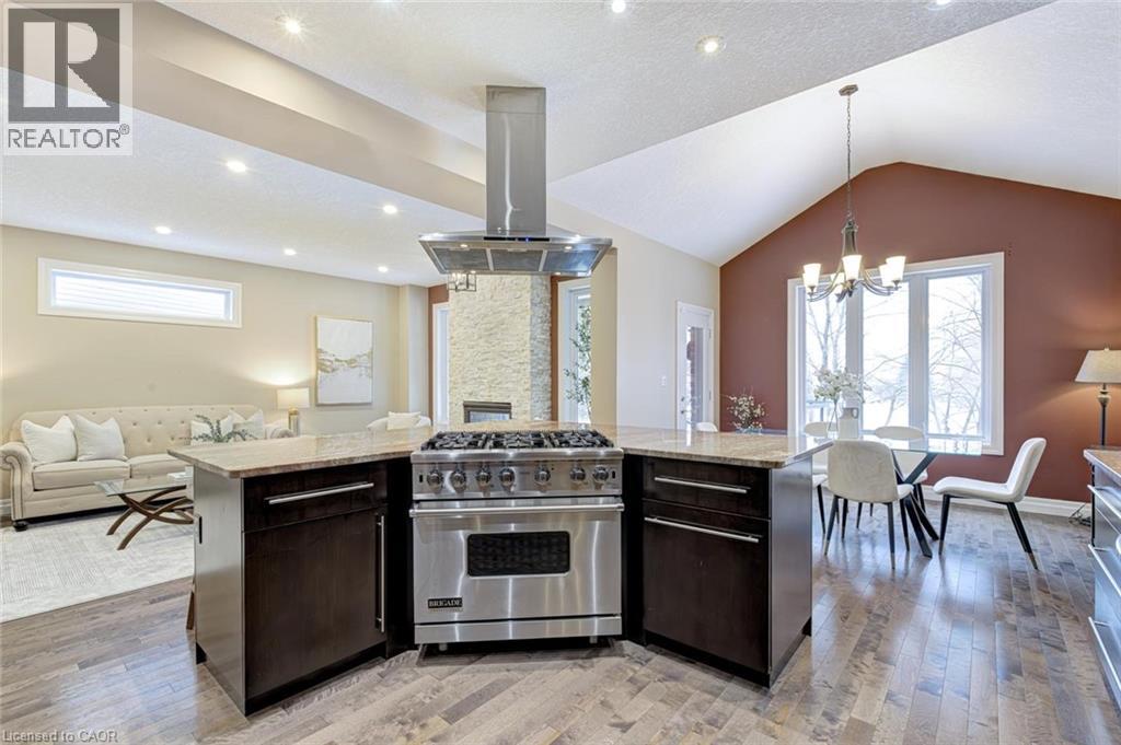 941 Pioneer Grove Court, Kitchener, Ontario  N2P 0B2 - Photo 14 - 40806897