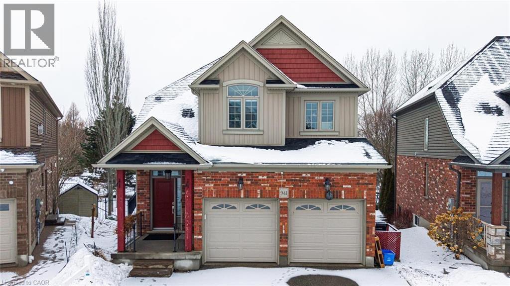 941 PIONEER GROVE Court, Kitchener, Ontario