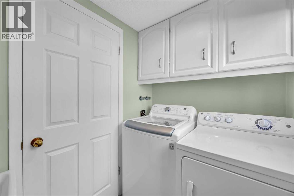 40 Cedargrove Way Sw, Calgary, Alberta  T2W 4V1 - Photo 24 - A2292650