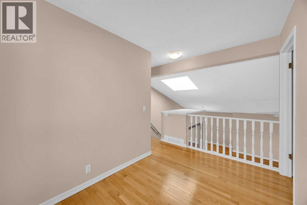 40 Cedargrove Way Sw, Calgary, Alberta  T2W 4V1 - Photo 27 - A2292650