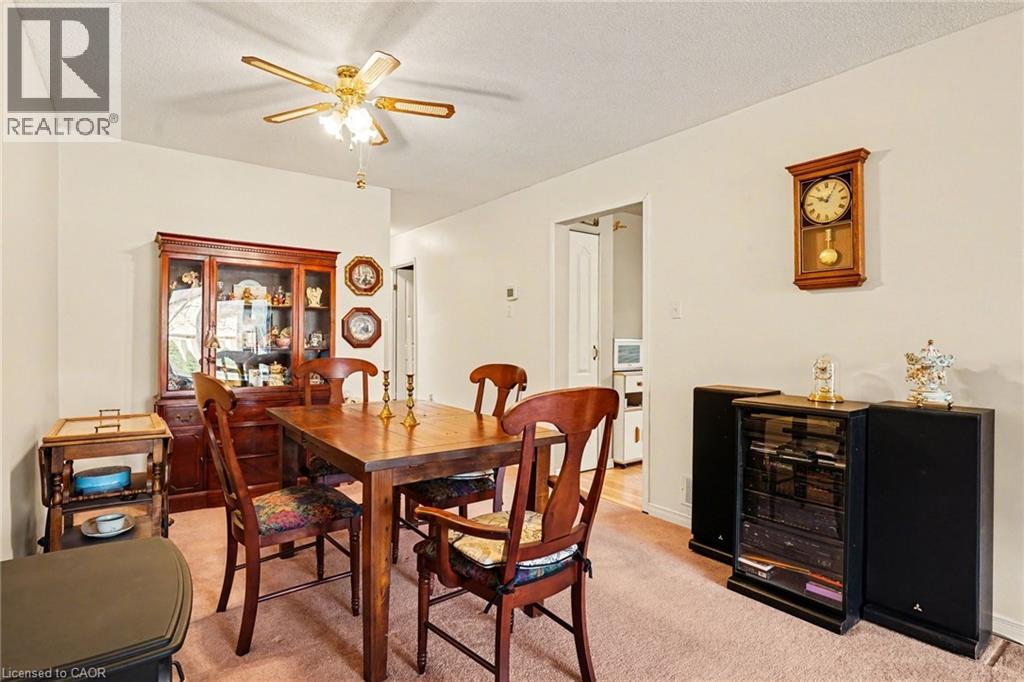 2381 Middlesmoor Crescent, Burlington, Ontario  L7P 3X4 - Photo 6 - 40815685