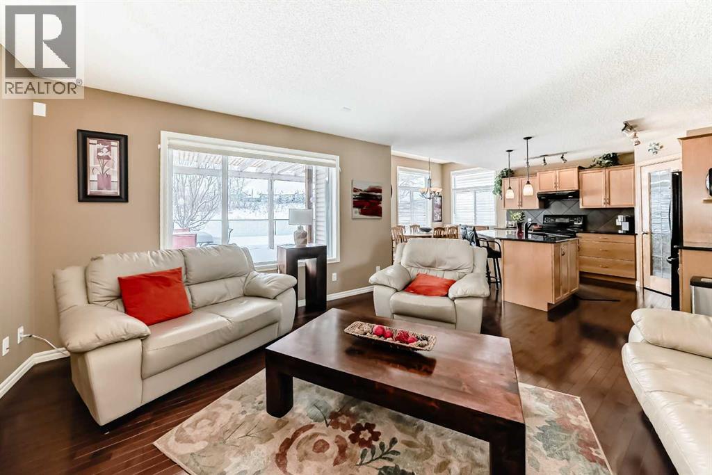 41 Kincora Drive Nw, Calgary, Alberta  T3R 1L2 - Photo 18 - A2296531