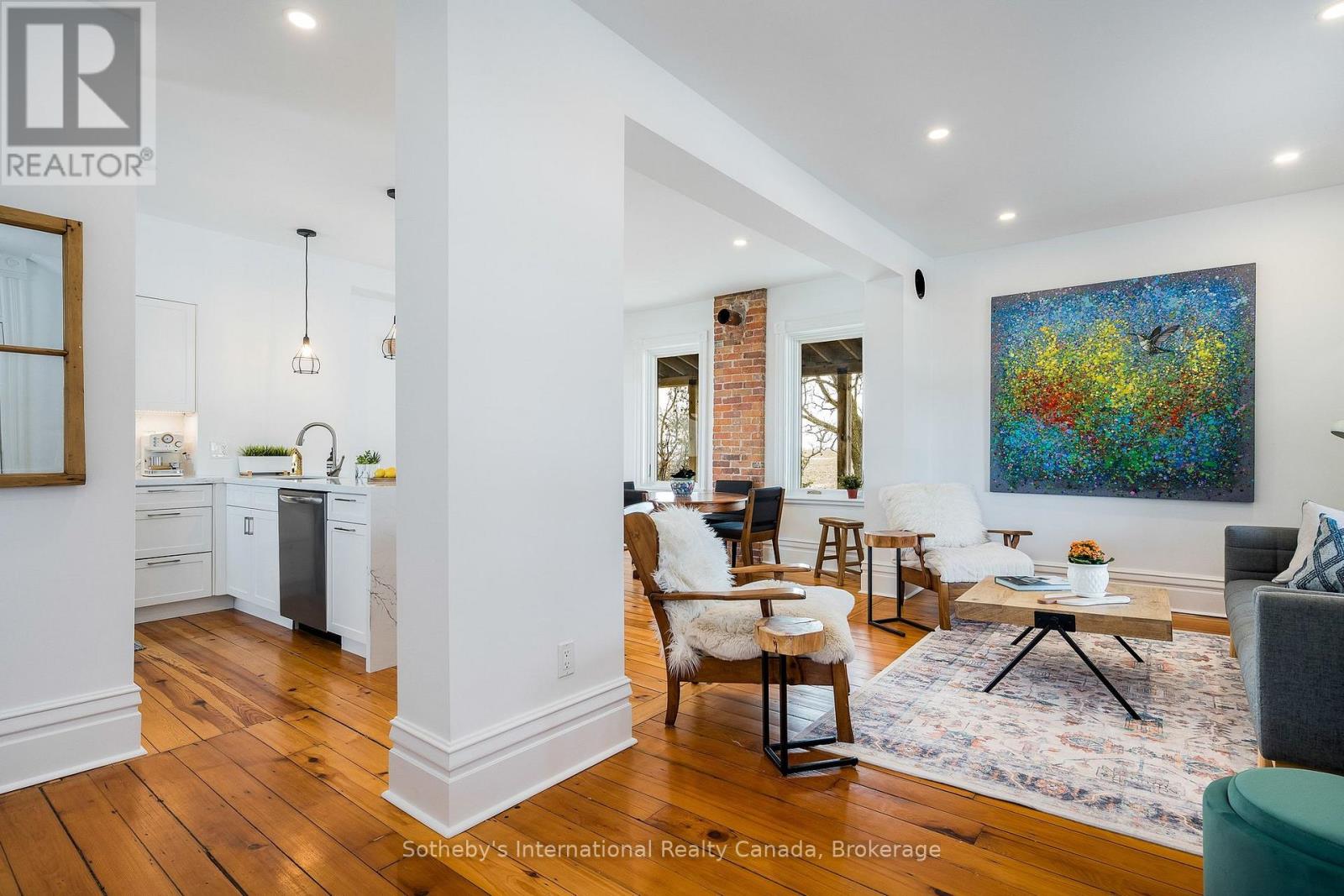 1943 Fairgrounds Road S, Clearview, Ontario L0M 1G0 - Photo 13 - S12925334