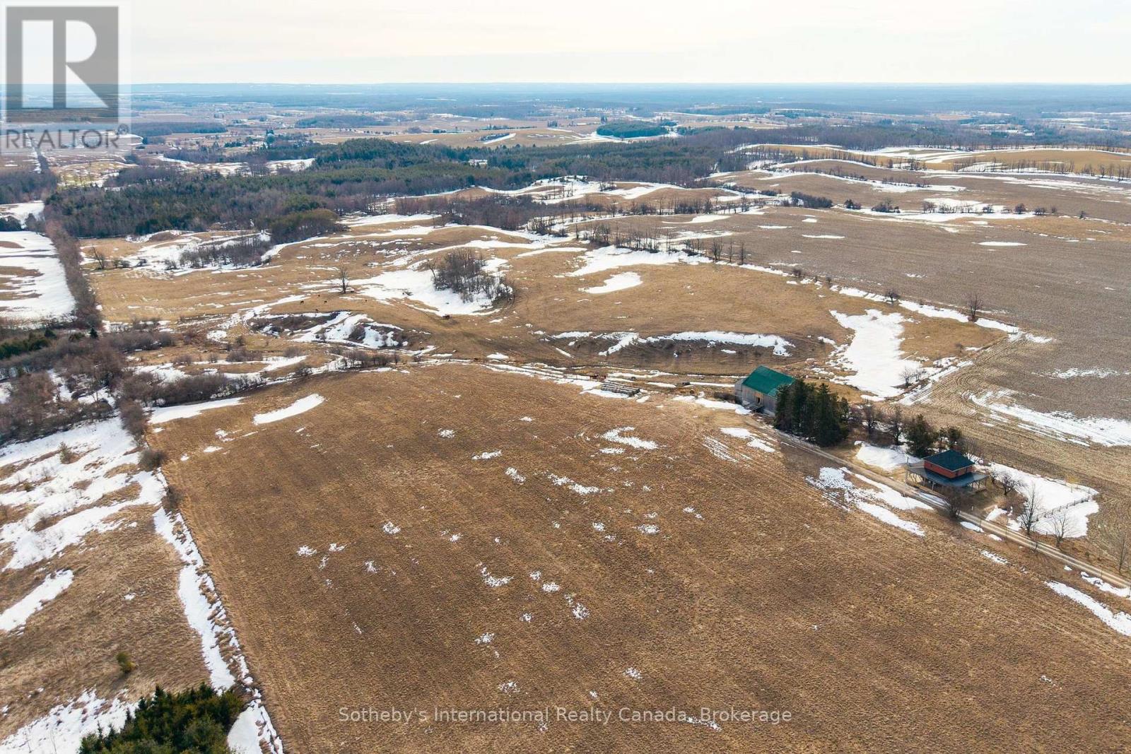 1943 Fairgrounds Road S, Clearview, Ontario L0M 1G0 - Photo 40 - S12925334