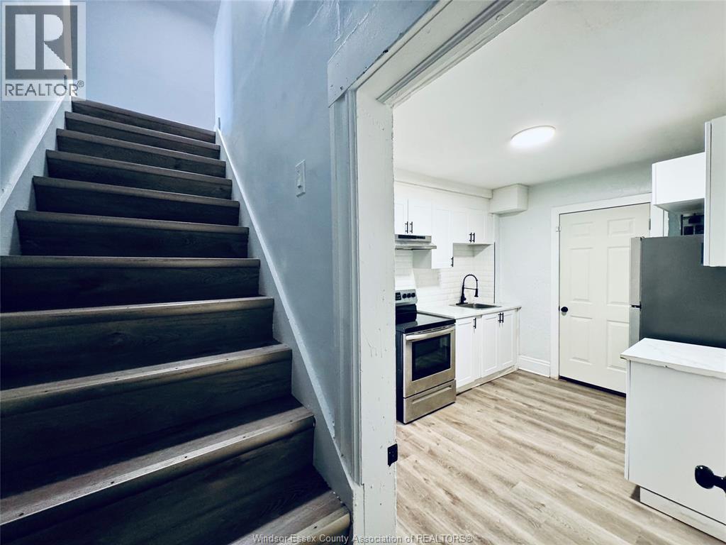 531 Langlois Unit# Main, Windsor, Ontario N9A 2G3 - Photo 36 - 26006399