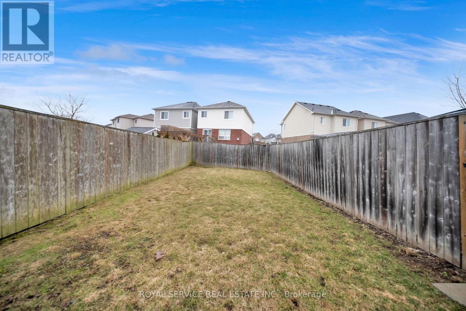 294 Swindells Street, Clarington, Ontario  L1C 5G7 - Photo 3 - E12929700