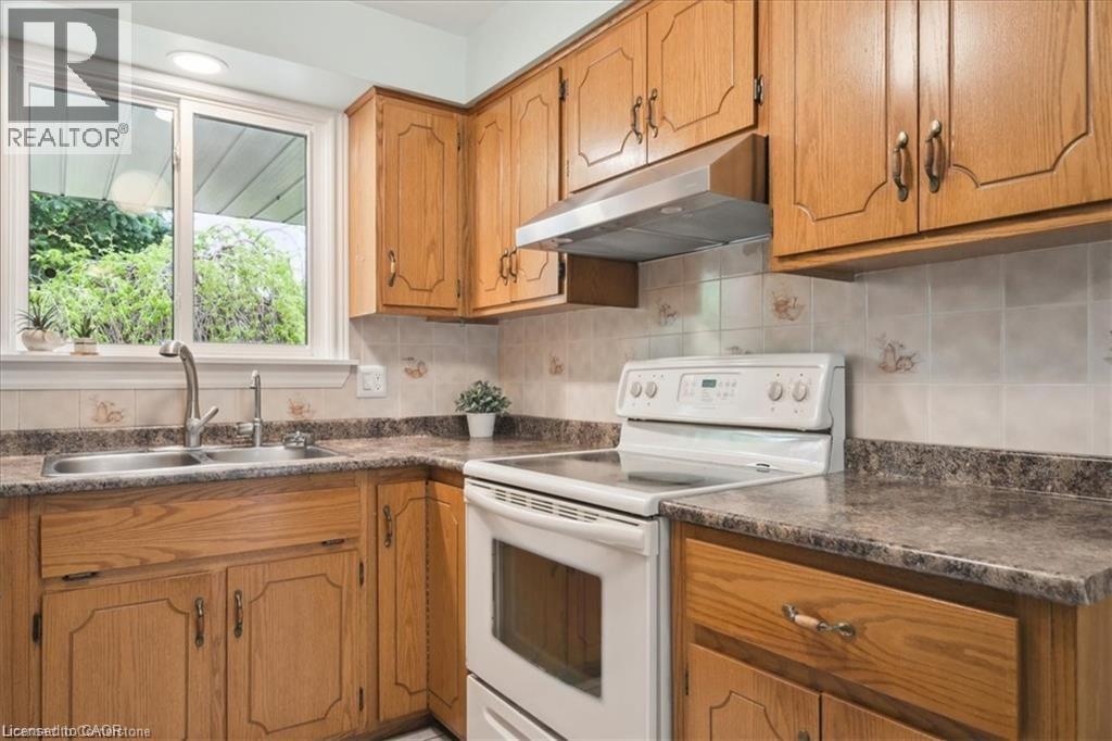 47 Claycroft Crescent Unit# Upper, Kitchener, Ontario  N2N 2R6 - Photo 14 - 40815632