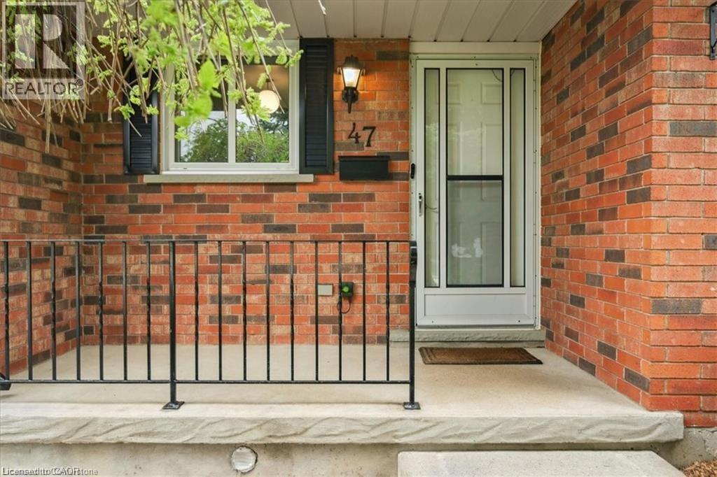 47 Claycroft Crescent Unit# Upper, Kitchener, Ontario  N2N 2R6 - Photo 3 - 40815632