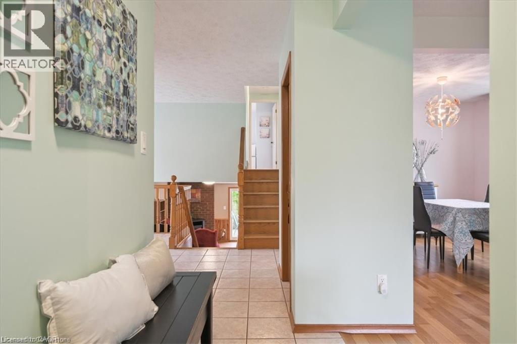 47 Claycroft Crescent Unit# Upper, Kitchener, Ontario  N2N 2R6 - Photo 6 - 40815632