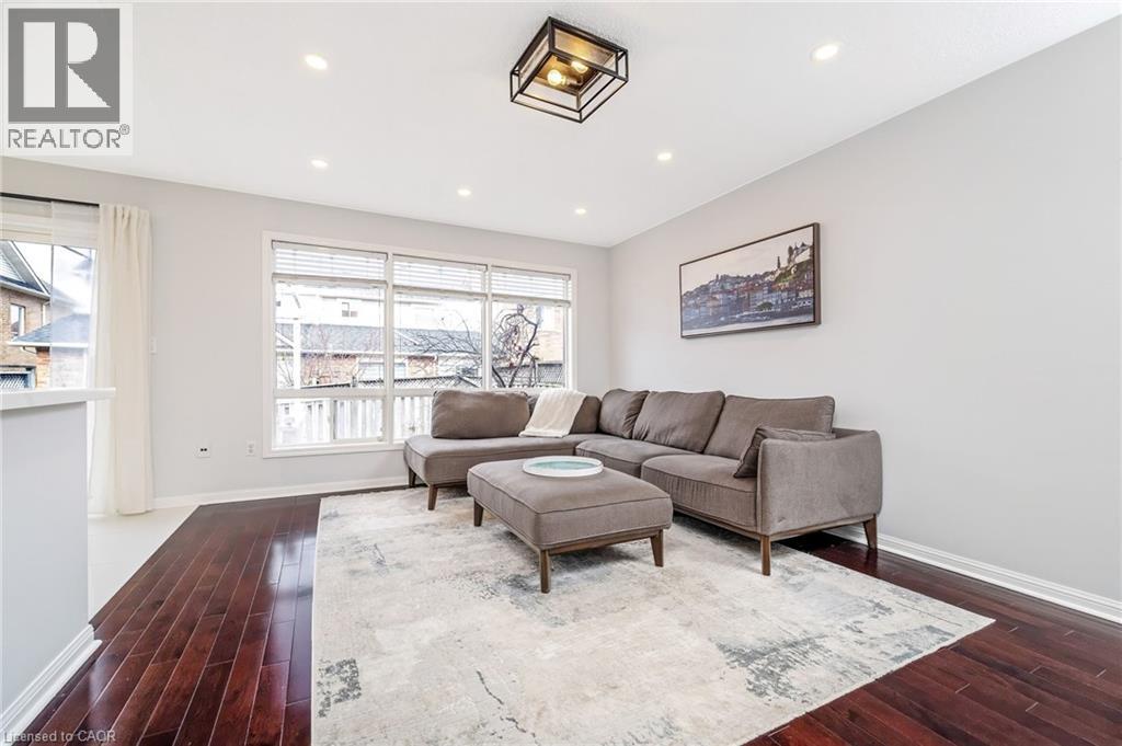 1617 Cartwright Crescent, Milton, Ontario  L9T 5N6 - Photo 5 - 40815565