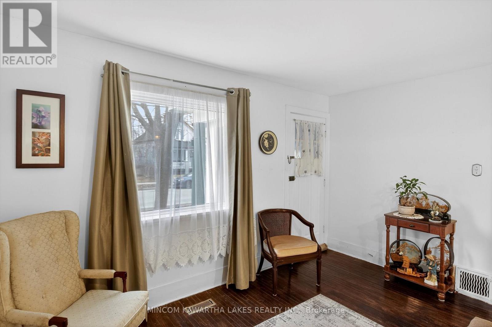 469 Edison Avenue, Peterborough, Ontario  K9J 4G4 - Photo 17 - X12929626