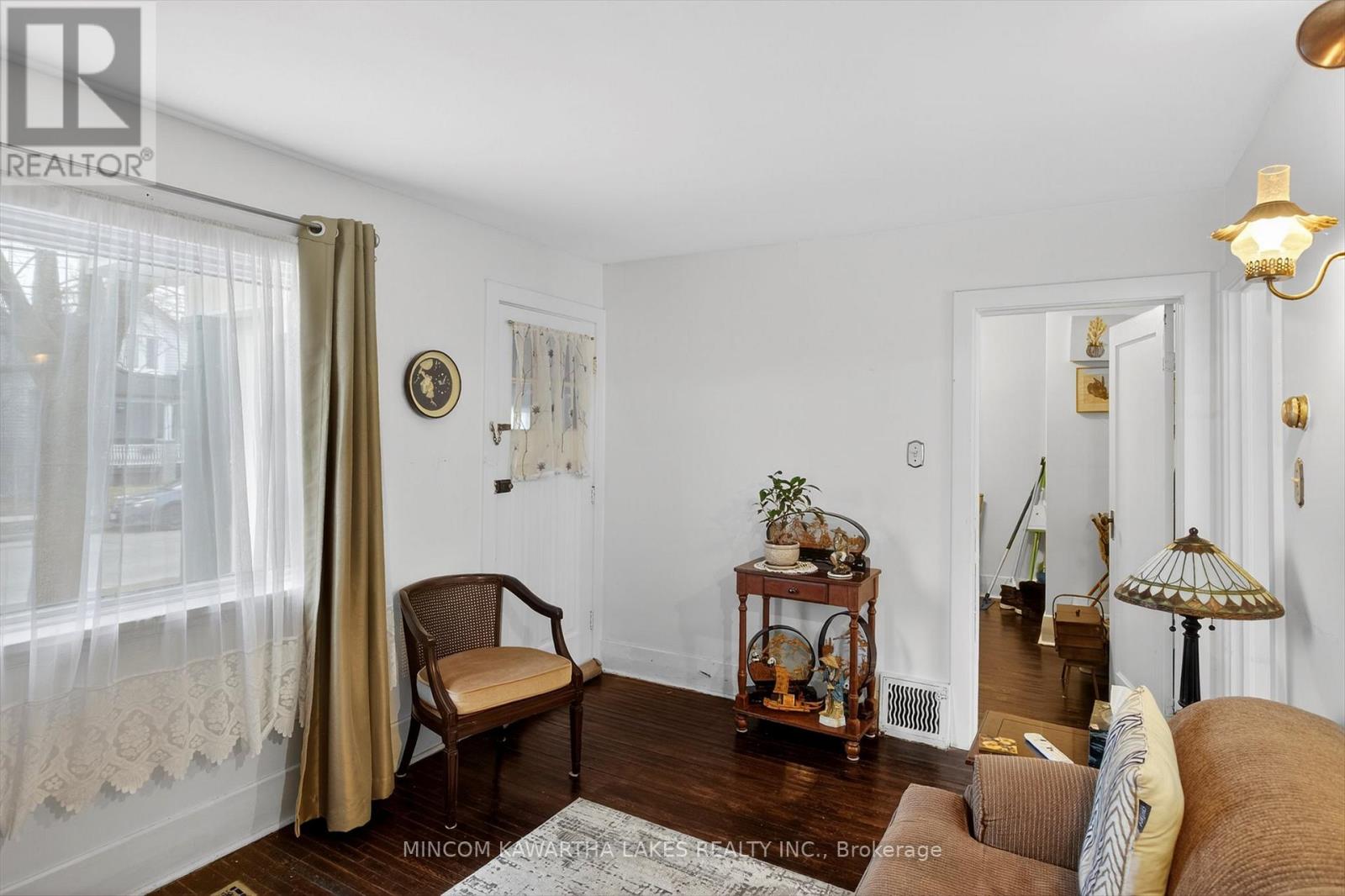 469 Edison Avenue, Peterborough, Ontario  K9J 4G4 - Photo 18 - X12929626