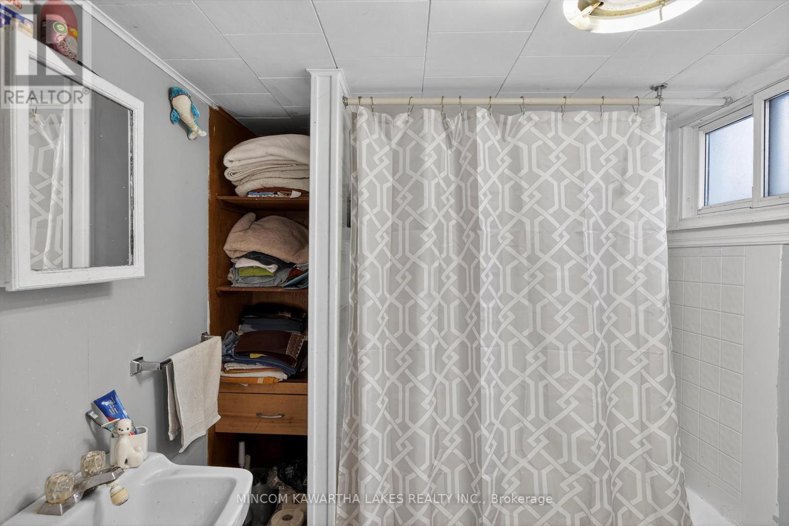 469 Edison Avenue, Peterborough, Ontario  K9J 4G4 - Photo 32 - X12929626