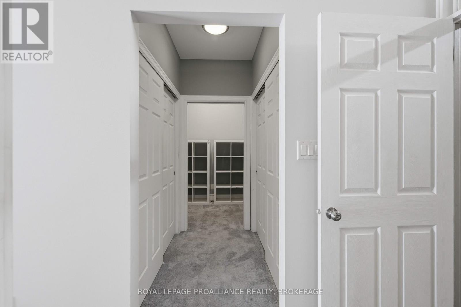 27 Riverside Drive, Kingston, Ontario  K7L 4V1 - Photo 29 - X12929684