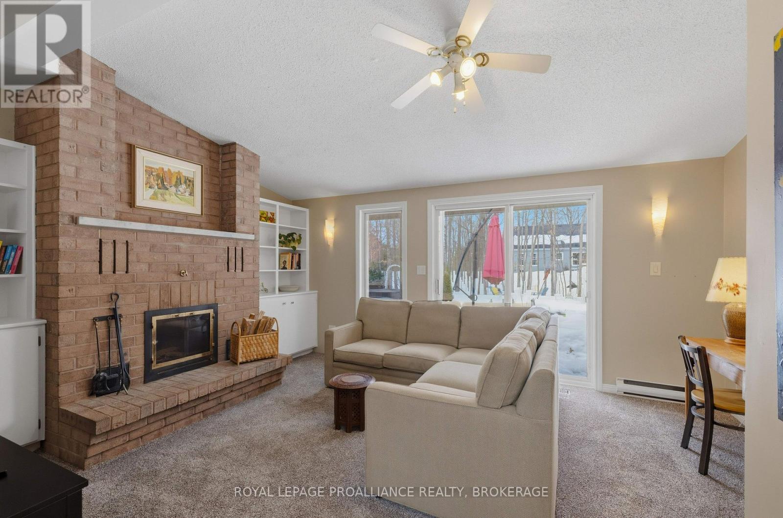 27 Riverside Drive, Kingston, Ontario  K7L 4V1 - Photo 7 - X12929684