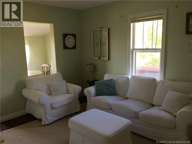 132 3 Avenue E, Empress, Alberta  T0J 1E0 - Photo 3 - A2274424