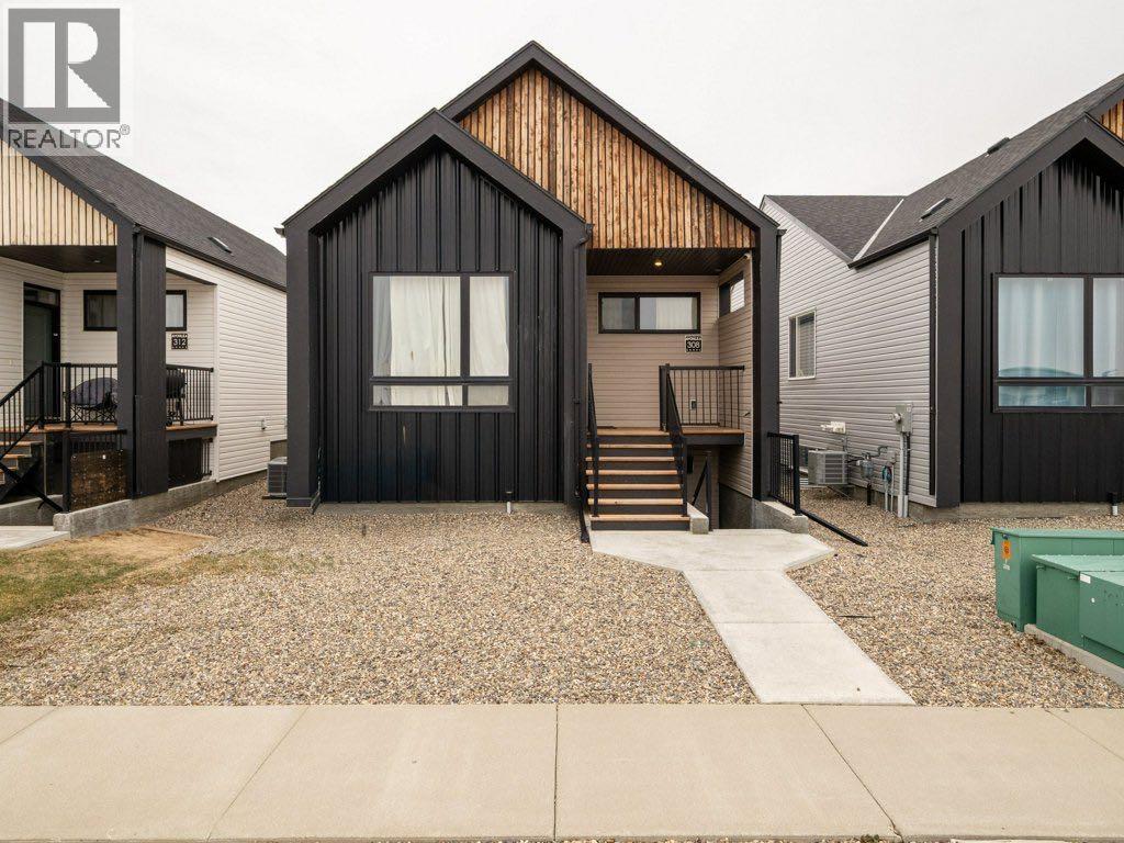 308 Uplands Boulevard N, Lethbridge, Alberta  T1H 7C7 - Photo 1 - A2296264