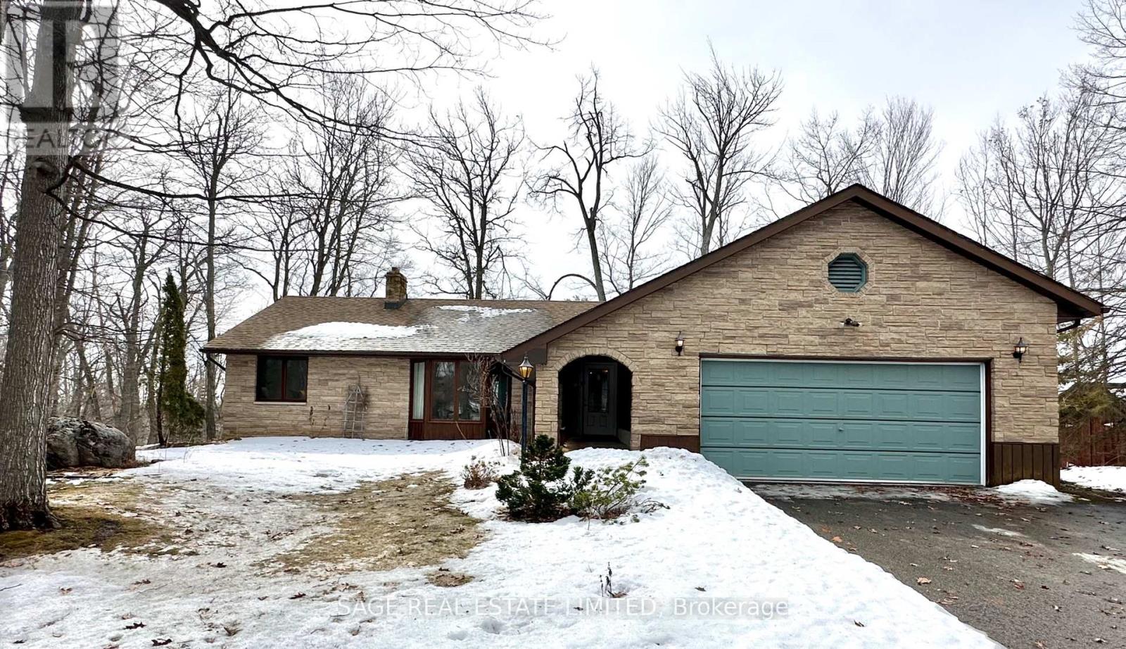 28 BIRDIE DRIVE, Kawartha Lakes, Ontario