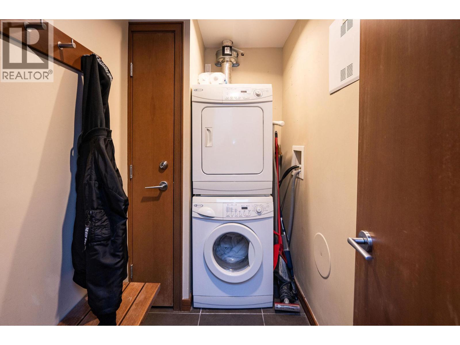 2950 Camozzi Road Unit# 1317, Revelstoke, British Columbia  V0E 2S1 - Photo 22 - 10380023