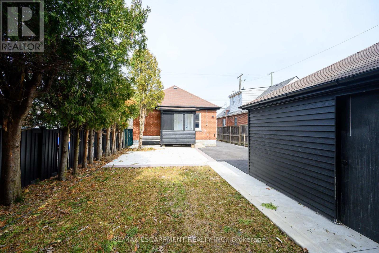 150 Brucedale Avenue E, Hamilton, Ontario  L9A 1N6 - Photo 50 - X12879932