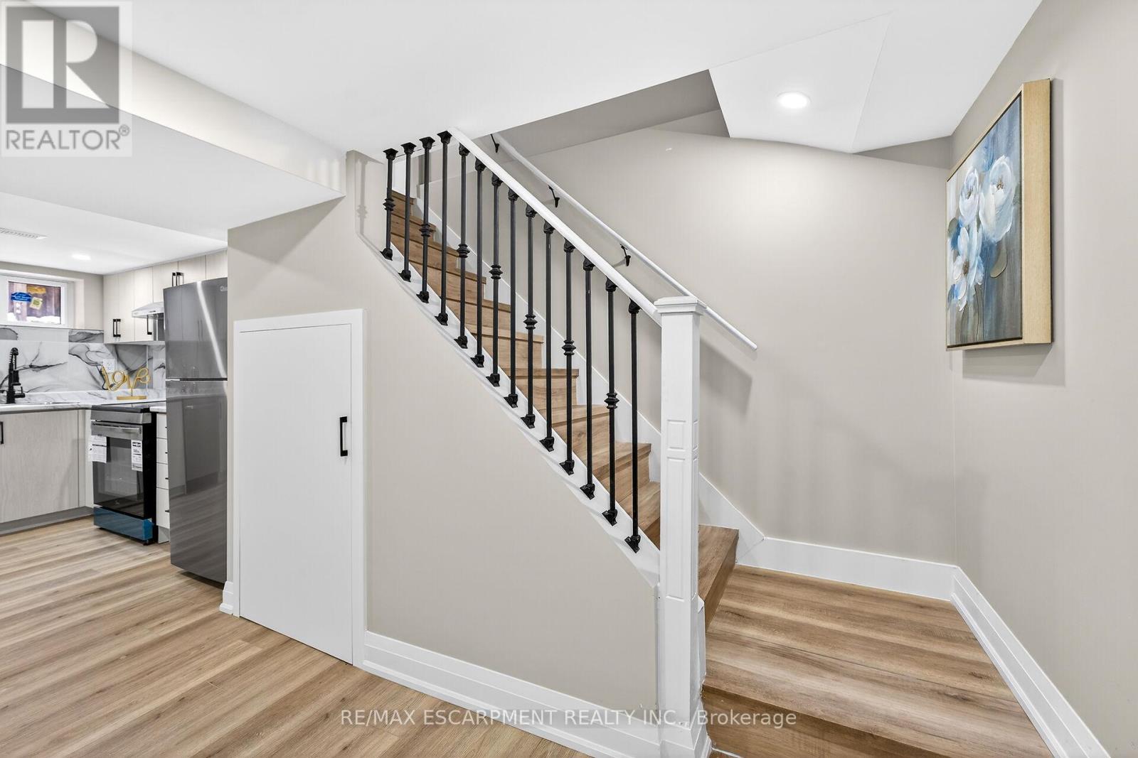 150 Brucedale Avenue E, Hamilton, Ontario  L9A 1N6 - Photo 24 - X12879932