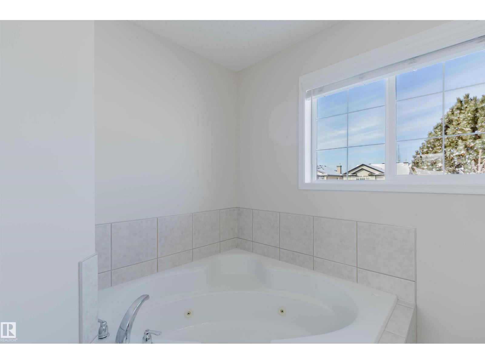 1135 112 St Sw, Edmonton, Alberta  T6W 1V1 - Photo 33 - E4479339