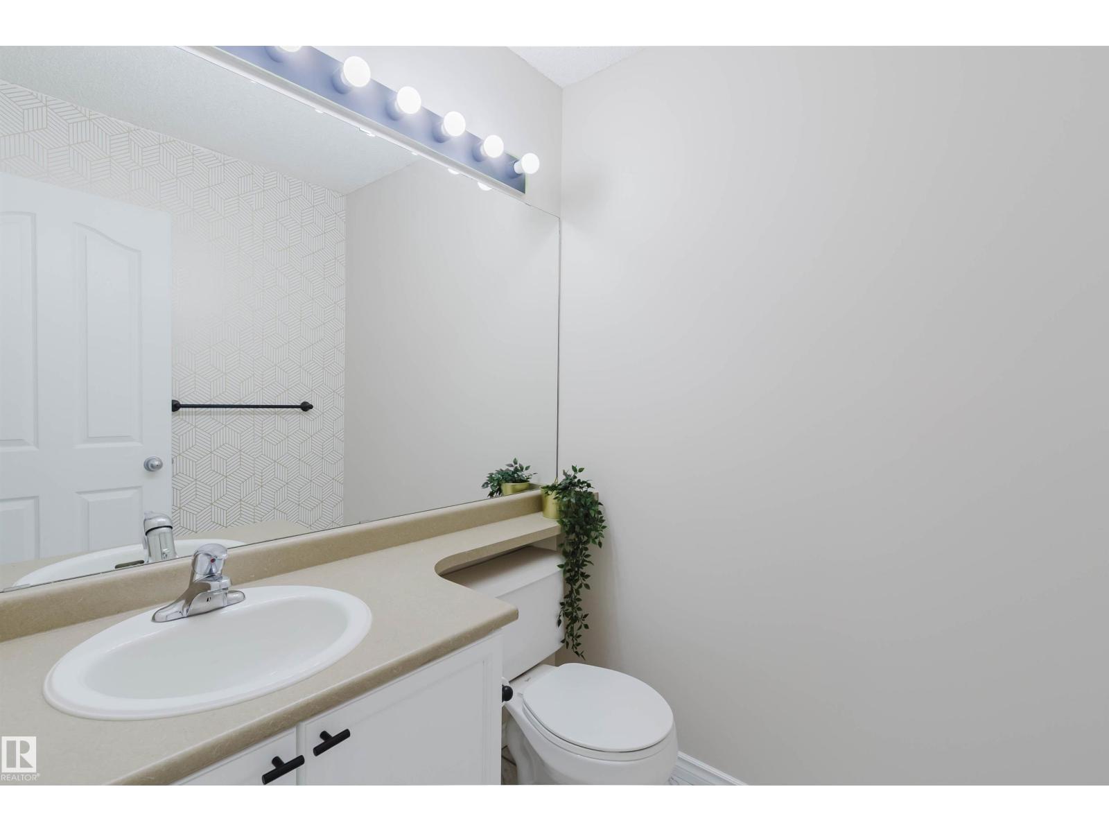 1135 112 St Sw, Edmonton, Alberta  T6W 1V1 - Photo 9 - E4479339