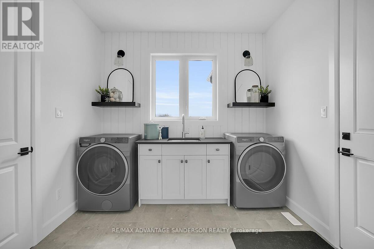 243 Songbird Lane, Middlesex Centre, Ontario  N0M 2A0 - Photo 26 - X12929638