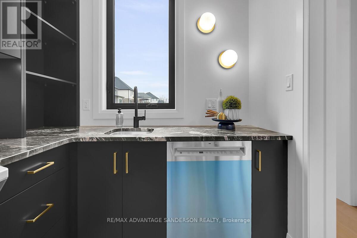 72 Arrowwood Path, Middlesex Centre, Ontario  N0M 2A0 - Photo 21 - X12929674