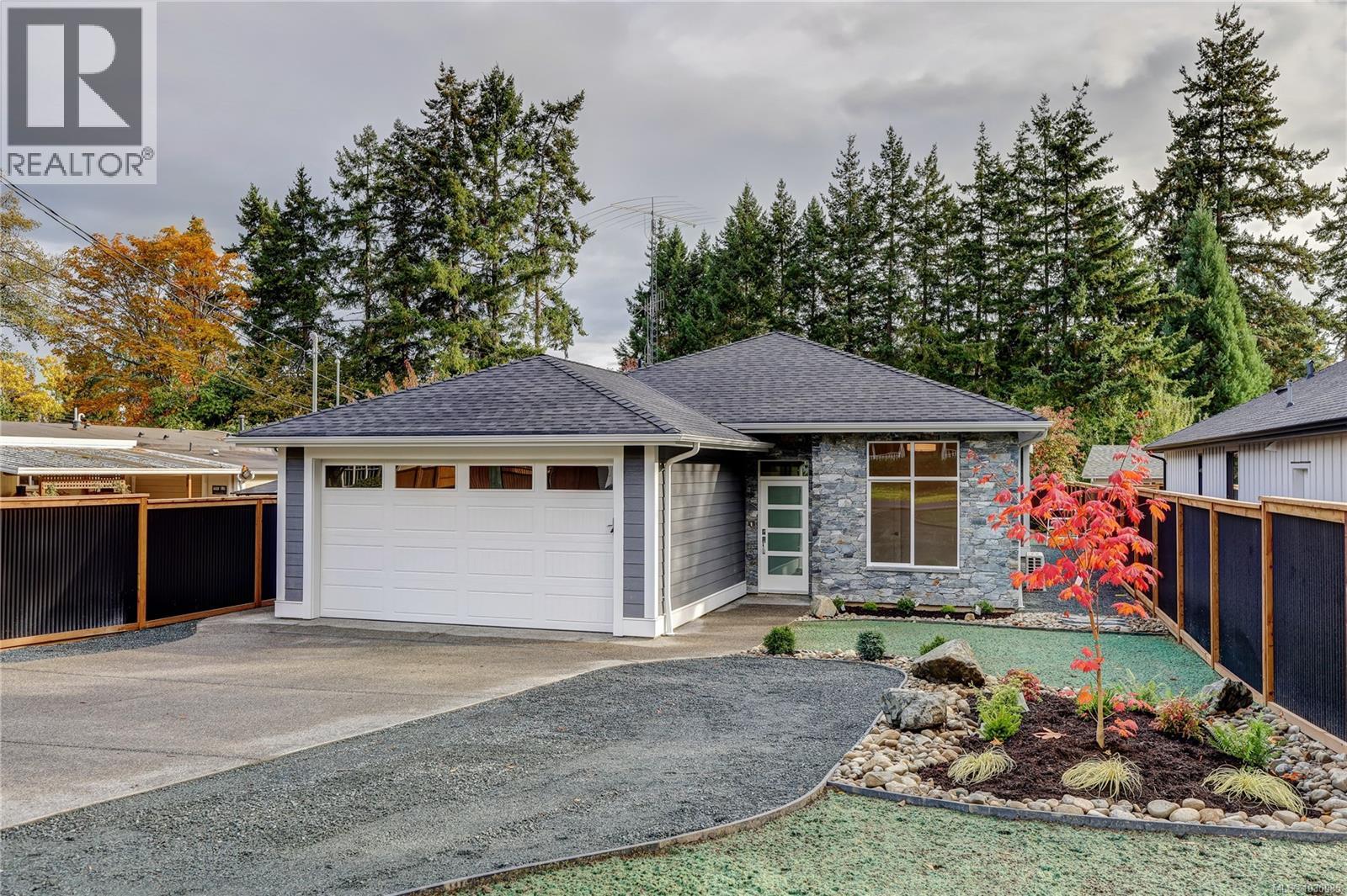 428 Craig St, Parksville, British Columbia