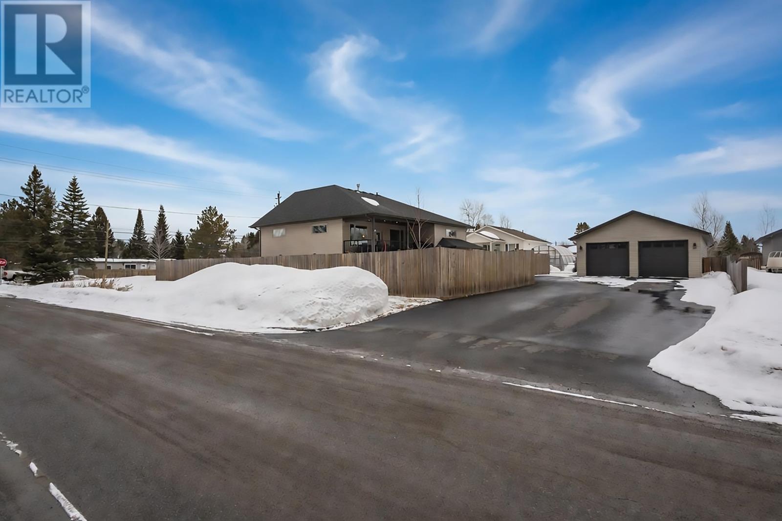 1944 Rosslyn Road, Thunder Bay, Ontario  P7K 1H8 - Photo 50 - TB2600480