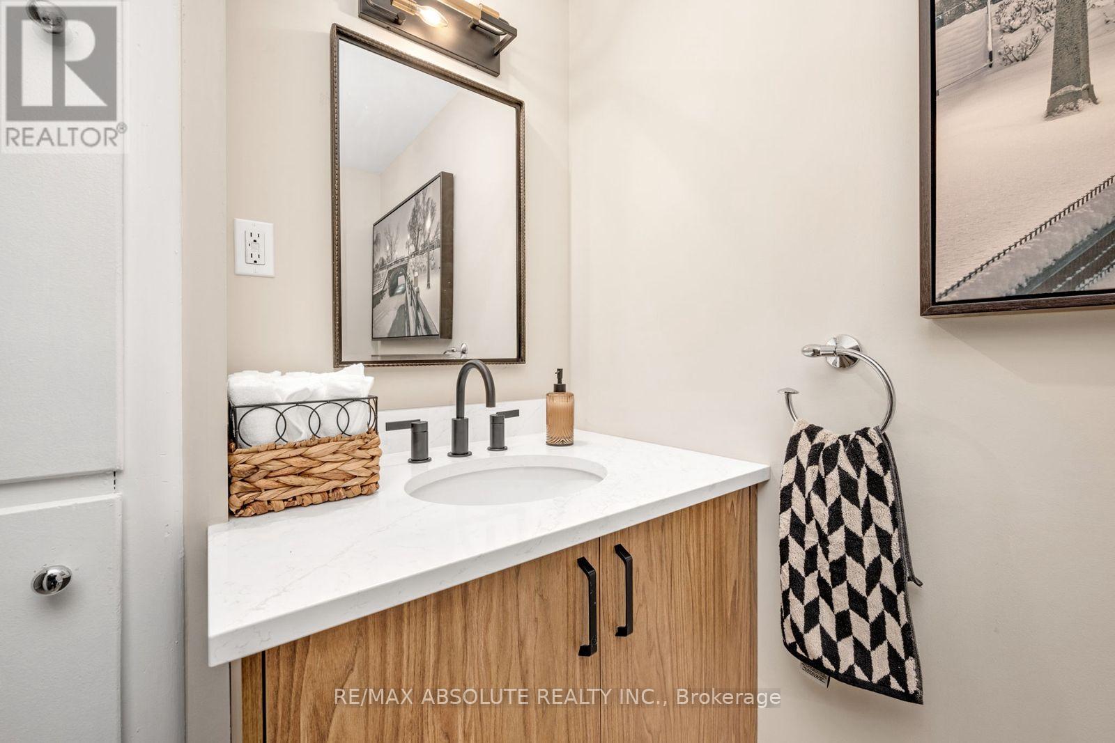 Office 5 - 238 Argyle Avenue, Ottawa, Ontario  K2P 1B9 - Photo 5 - X12929634