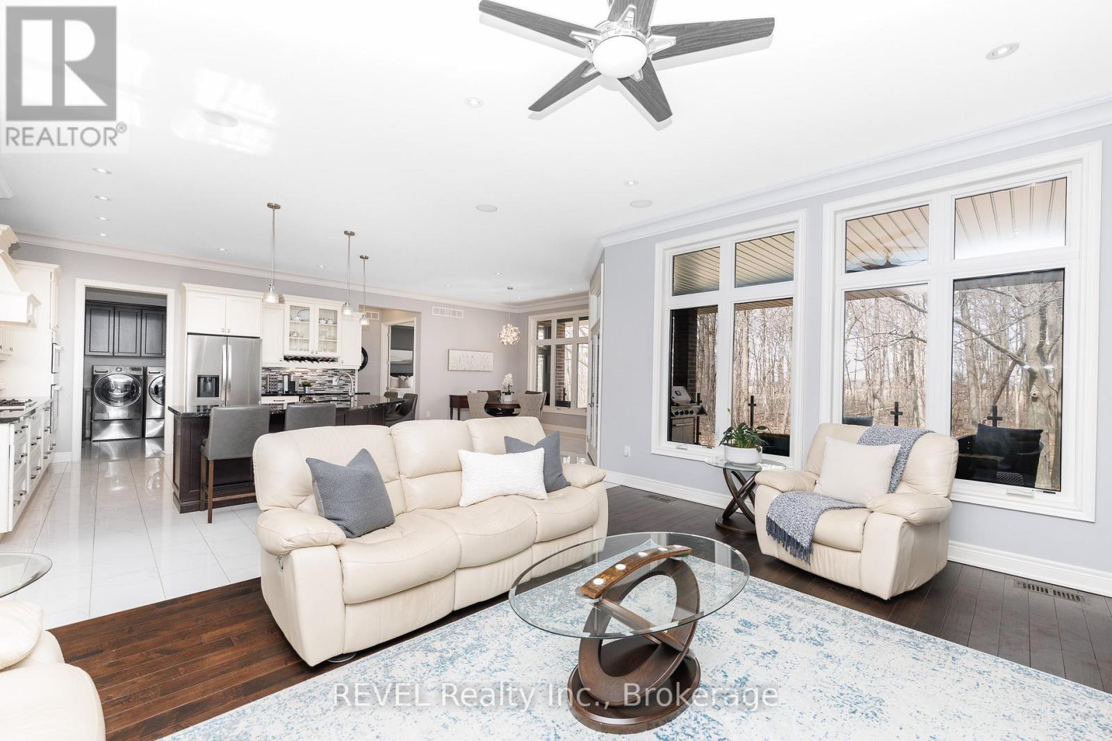 9421 Madison Crescent, Niagara Falls, Ontario  L2H 0M3 - Photo 11 - X12929614