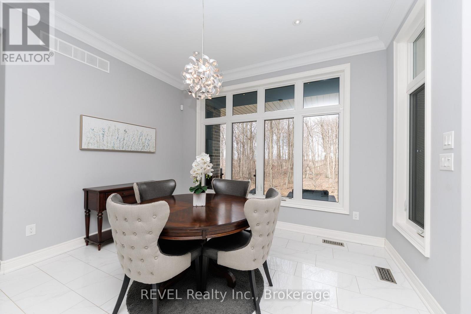 9421 Madison Crescent, Niagara Falls, Ontario  L2H 0M3 - Photo 19 - X12929614