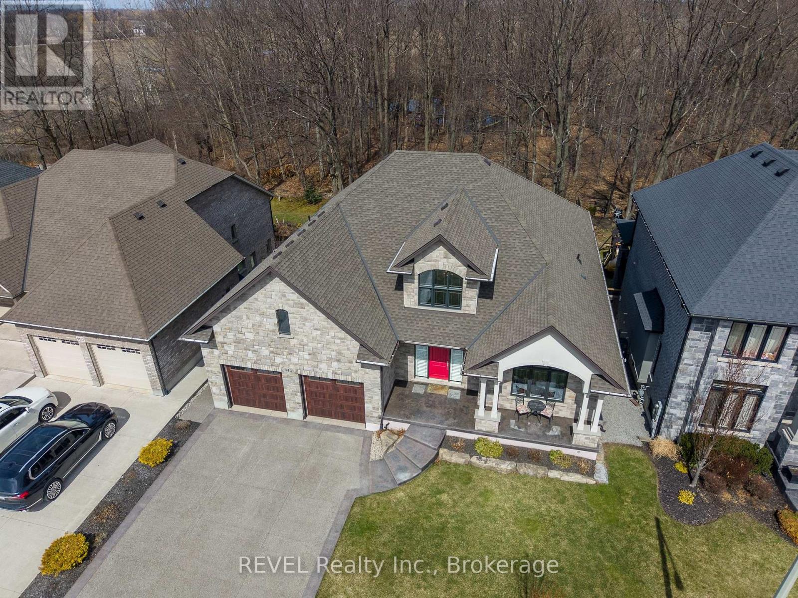 9421 Madison Crescent, Niagara Falls, Ontario  L2H 0M3 - Photo 2 - X12929614