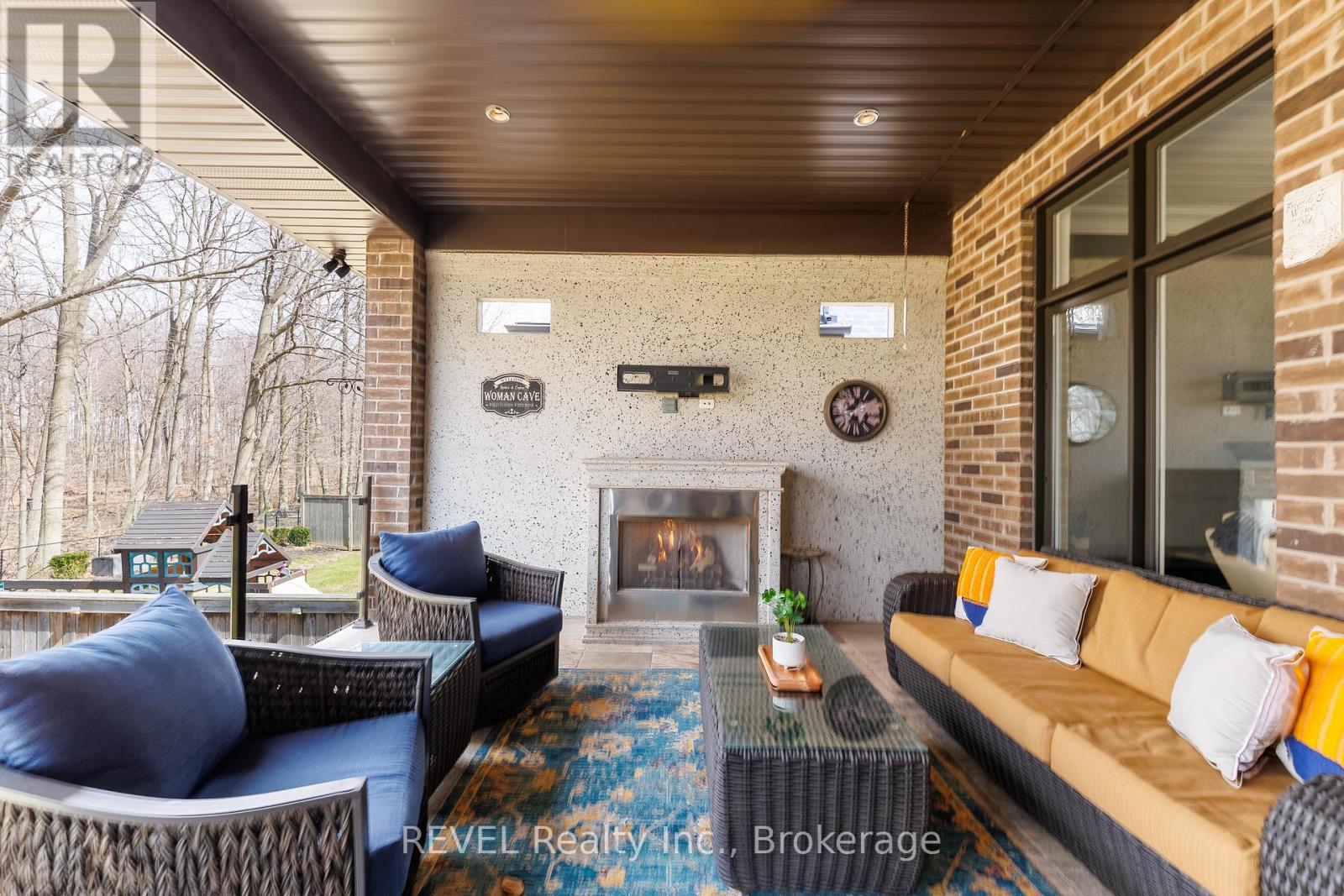 9421 Madison Crescent, Niagara Falls, Ontario  L2H 0M3 - Photo 21 - X12929614