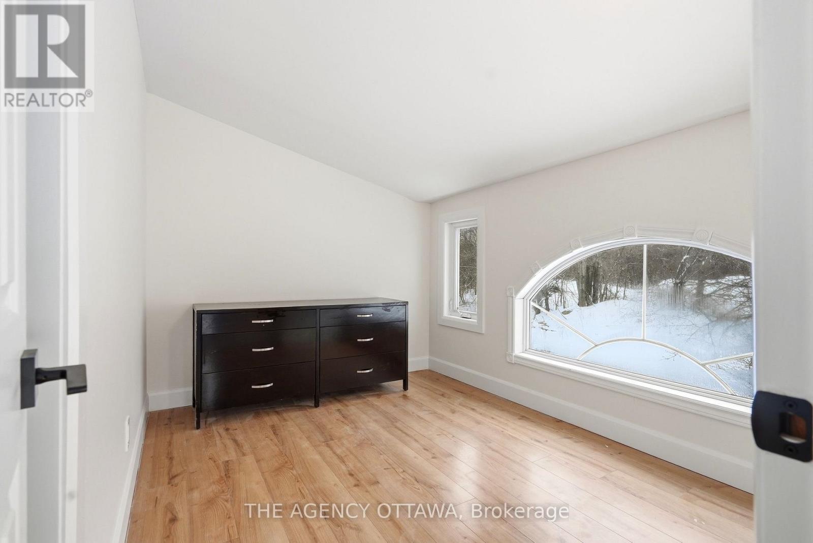 4667 Albion Road S, Ottawa, Ontario  K1X 1A4 - Photo 48 - X12929362