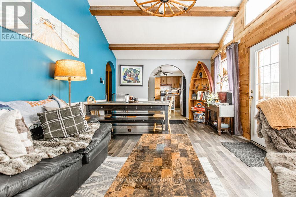 43 Sunnyside Lane, Wasaga Beach, Ontario  L9Z 2M5 - Photo 11 - S12929698