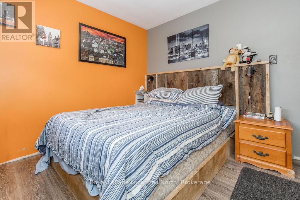 43 Sunnyside Lane, Wasaga Beach, Ontario  L9Z 2M5 - Photo 14 - S12929698