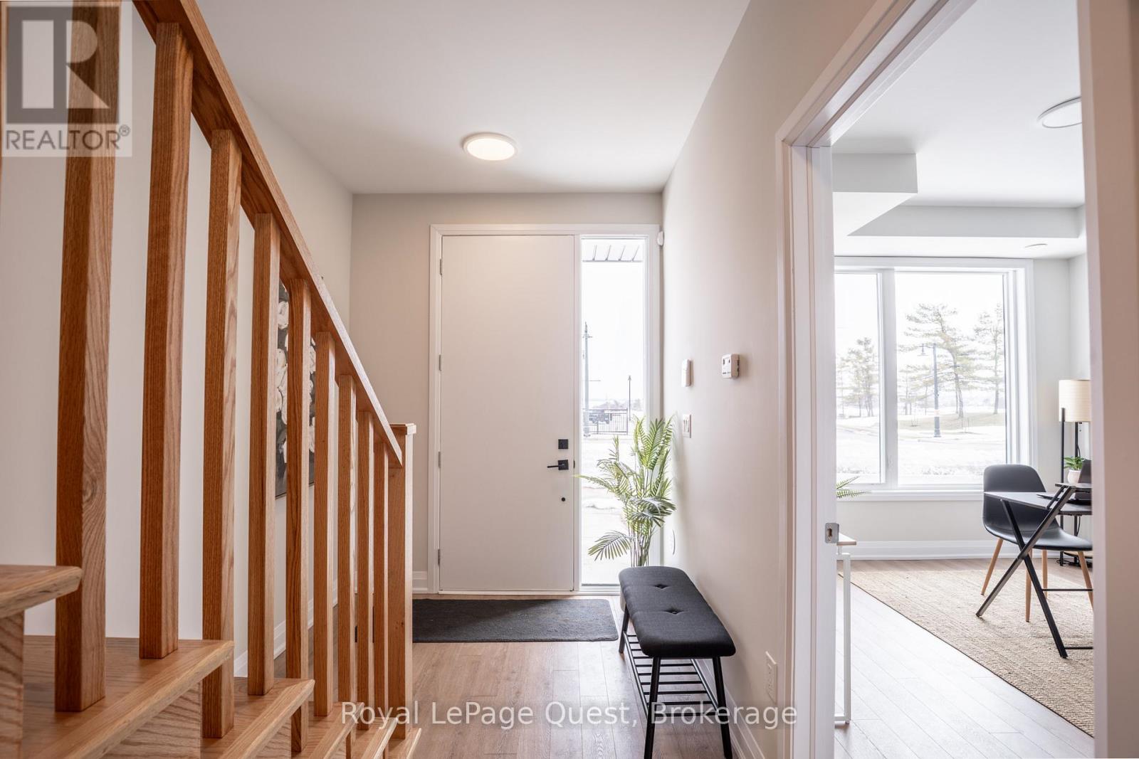 93 Lightfoot Drive, Orillia, Ontario  L3V 7L8 - Photo 4 - S12929754