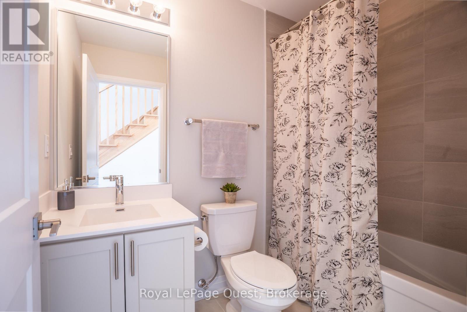 93 Lightfoot Drive, Orillia, Ontario  L3V 7L8 - Photo 8 - S12929754