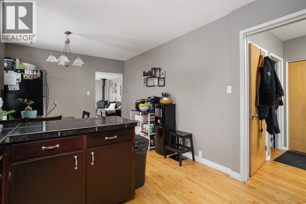 5402 52 Street, Bashaw, Alberta  T0B 0H0 - Photo 3 - A2291474