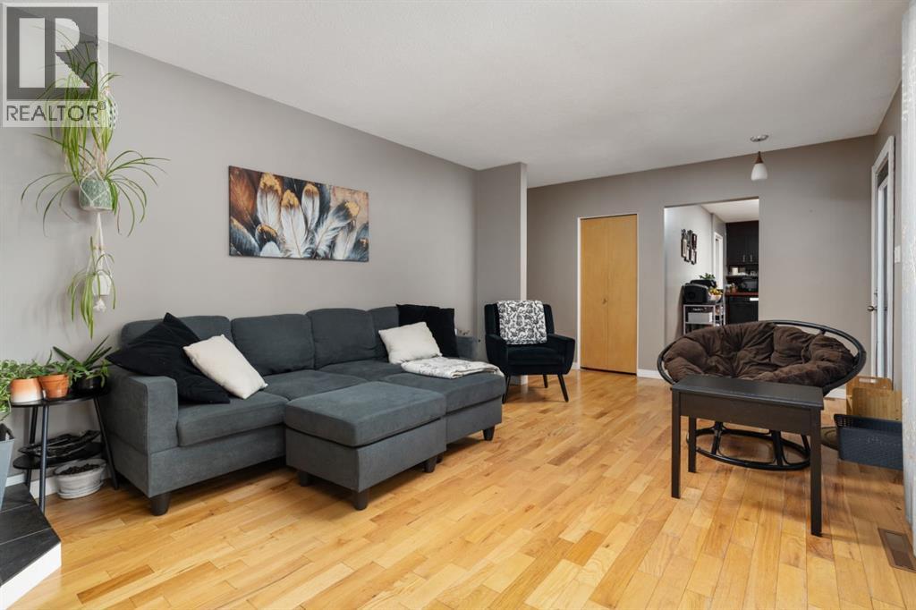 5402 52 Street, Bashaw, Alberta  T0B 0H0 - Photo 7 - A2291474